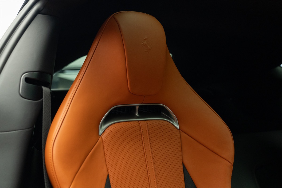 2025 Ferrari 12Cilindri — Green for Sale in Dubai — gallery photograph 12