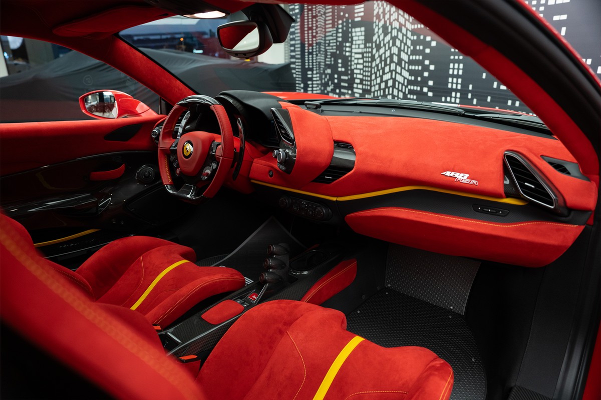 Used 2019 Ferrari 488 Pista — Red for Sale in Dubai — gallery photograph 10