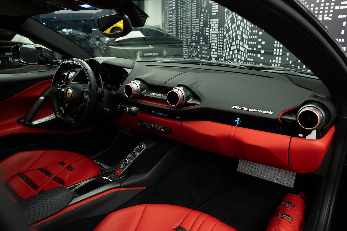 Used 2019 Ferrari 812 Superfast — Black for Sale in Dubai — gallery photograph 9