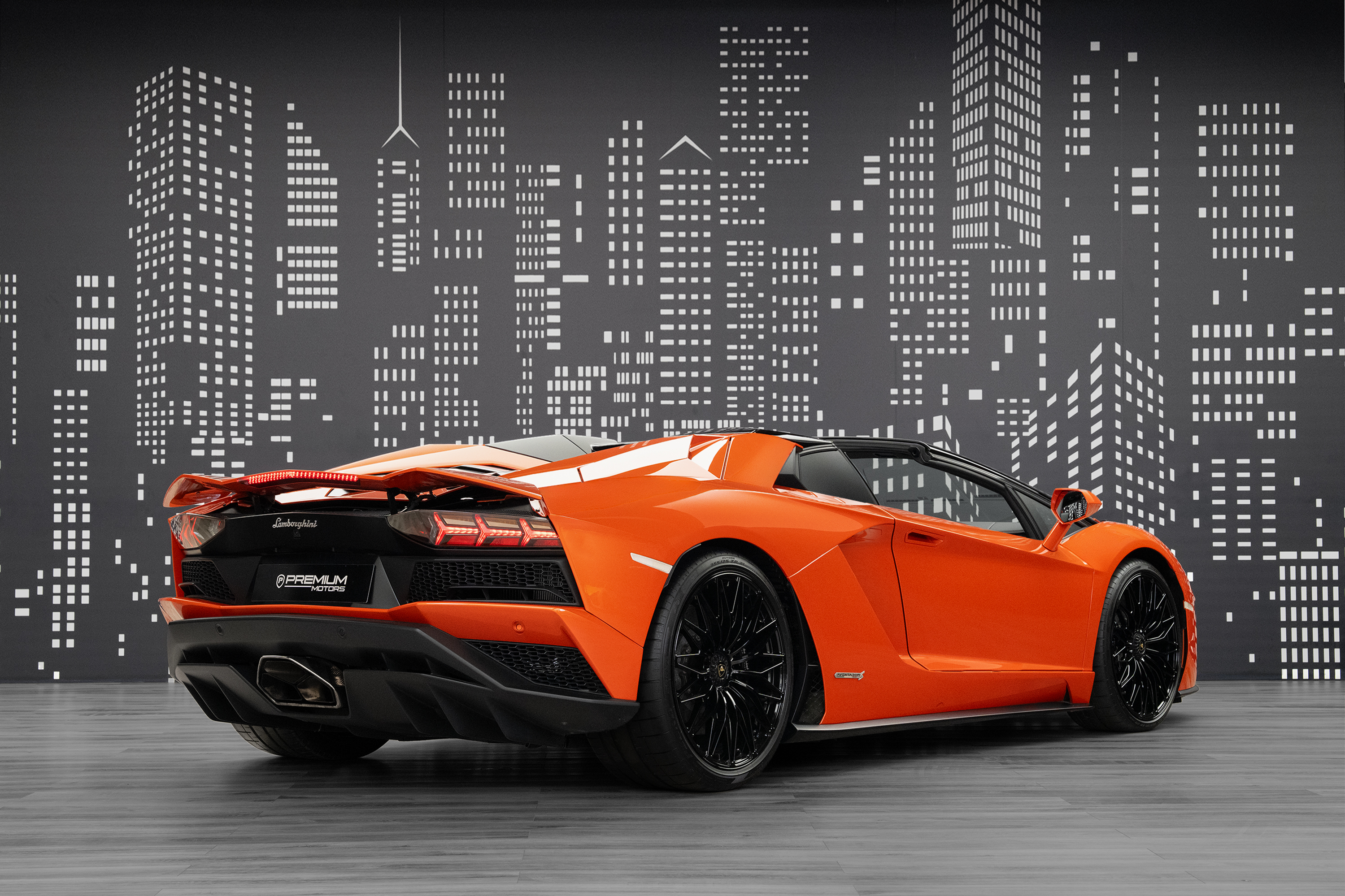 Used 2019 Lamborghini Aventador S Roadster — Orange for Sale in Dubai — gallery photograph 6