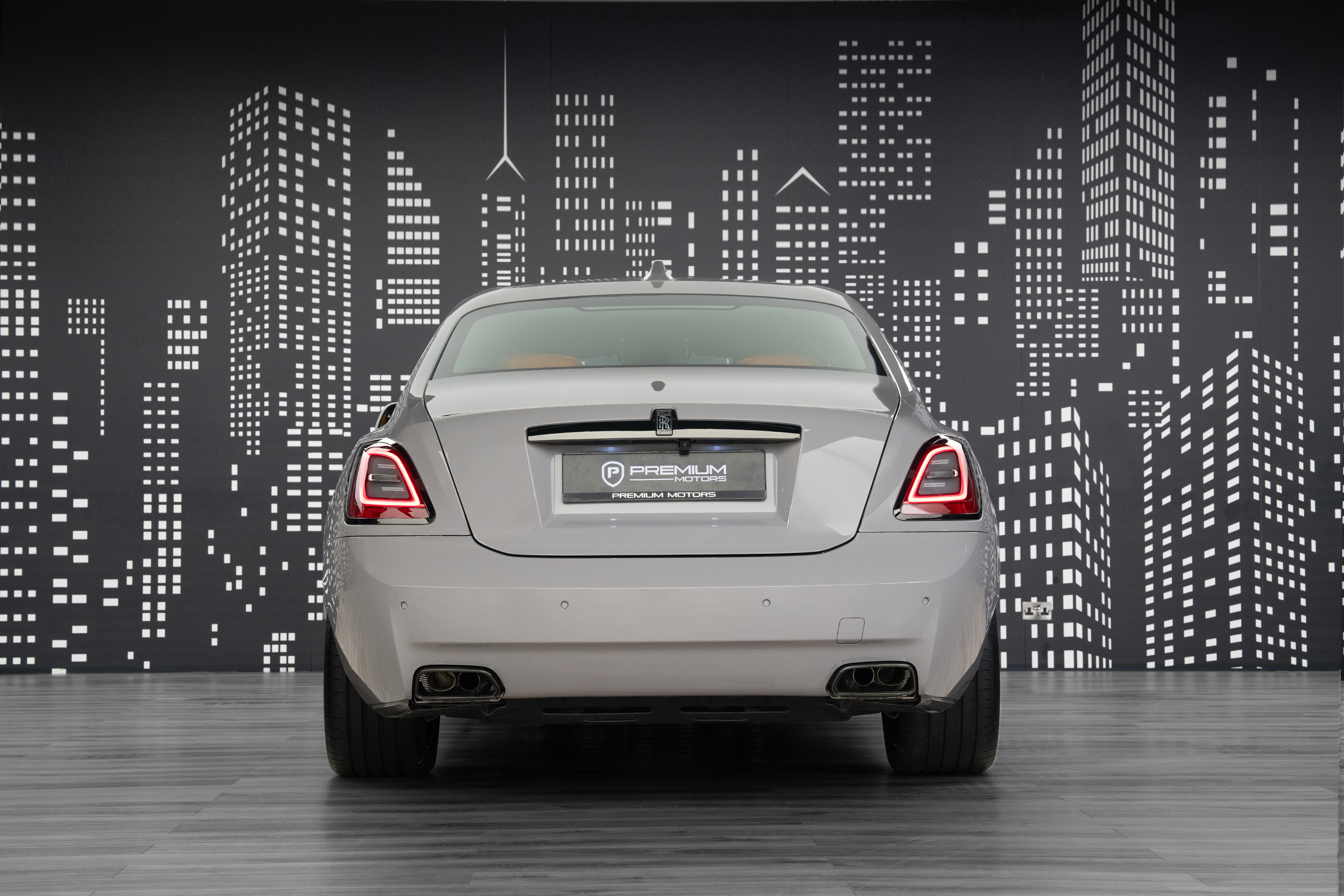 Used 2024 Rolls-Royce Ghost Black Badge — Grey for Sale in Dubai — gallery photograph 8