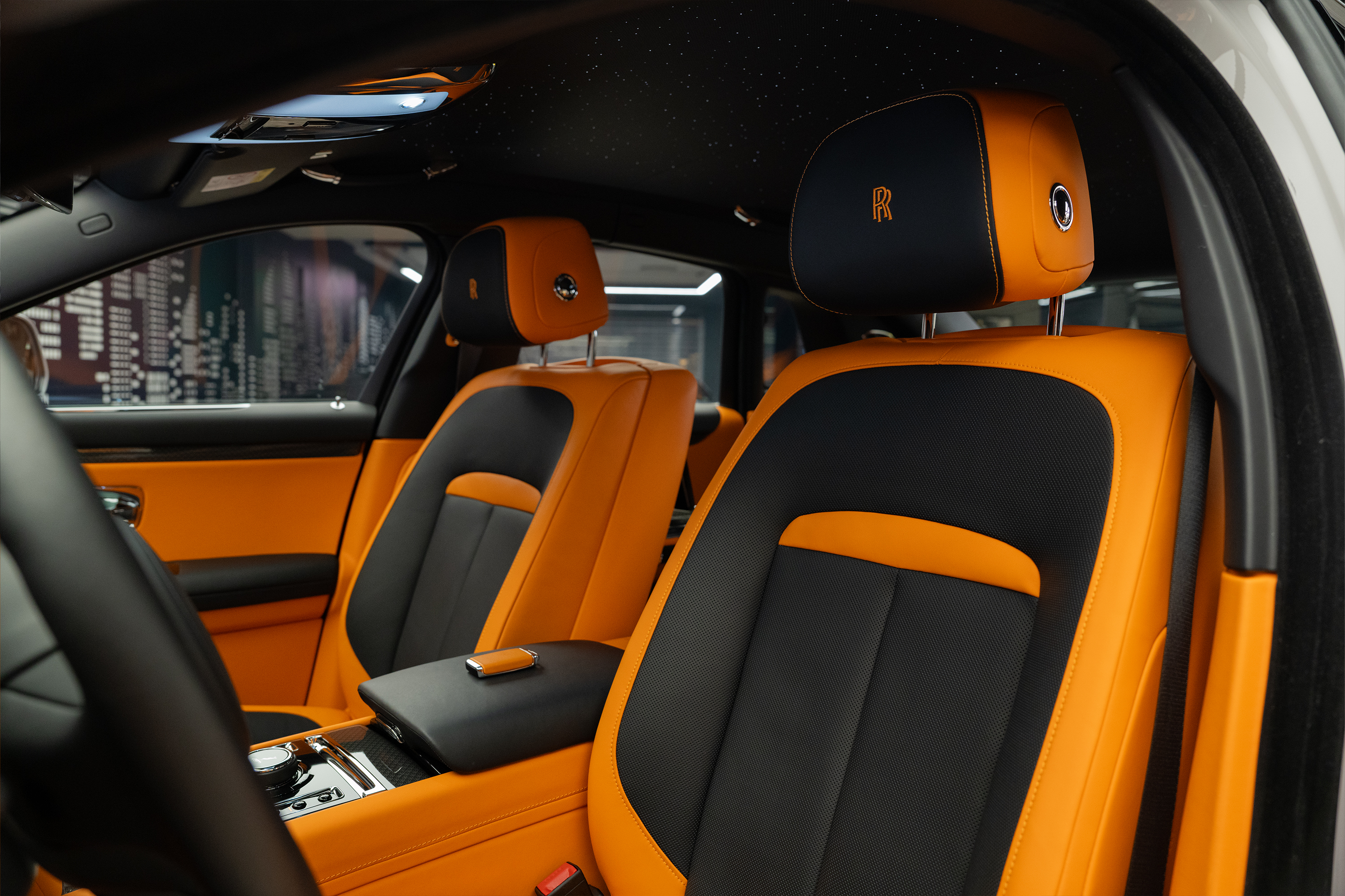 Used 2024 Rolls-Royce Ghost Black Badge — Grey for Sale in Dubai — gallery photograph 14