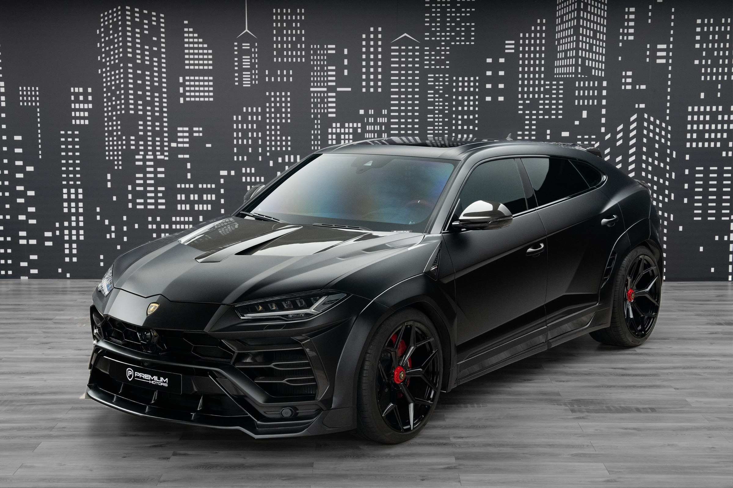 Used 2022 Lamborghini Urus — Novitec — Black for Sale in Dubai — Black exterior